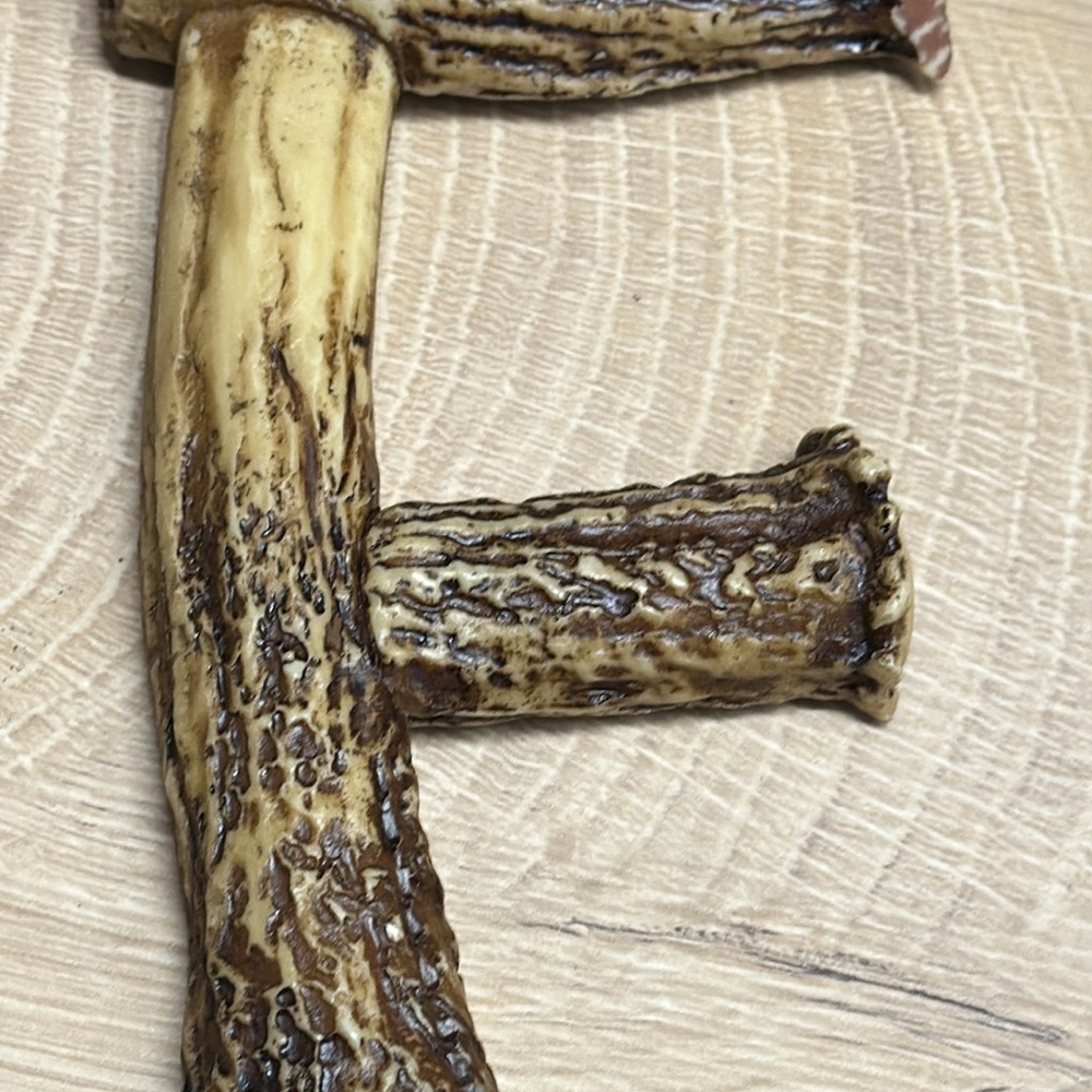Rustic Letter E Decor - Picture 3 of 5